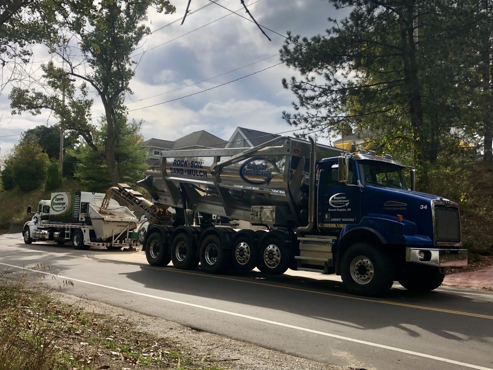 Superior Groundcover sand blower truck