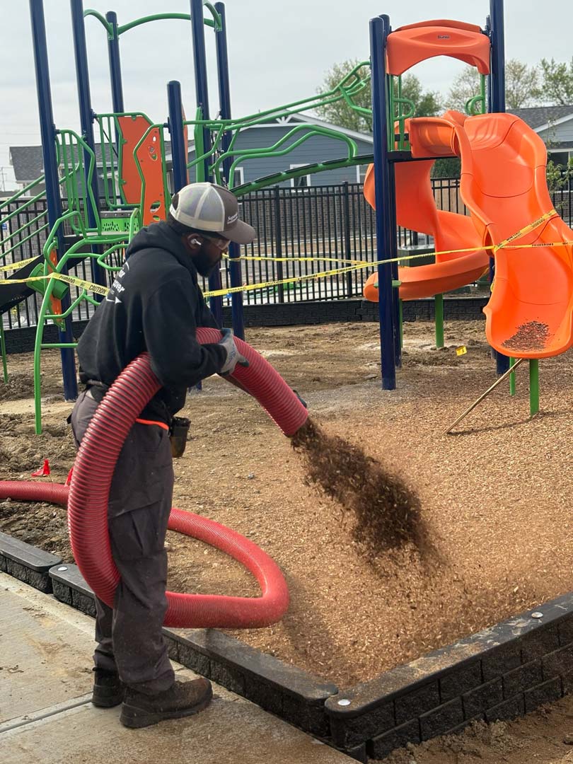 bulk mulch delivery Bloomfield Hills Michigan